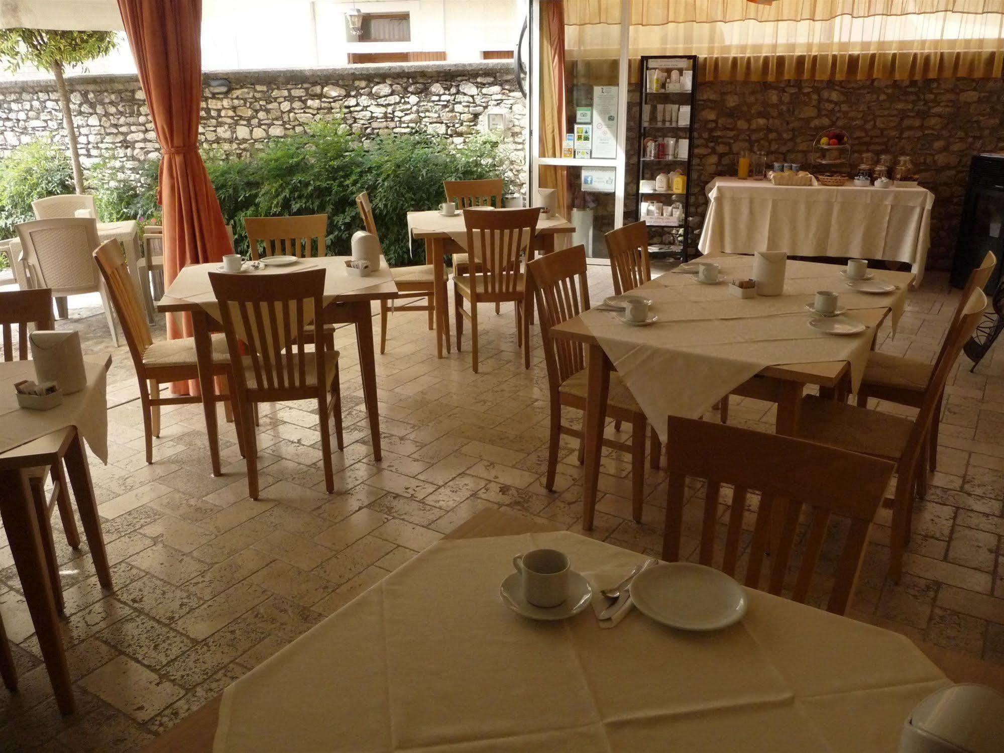 Locanda Ai Archi Di Andreola Monica Фарра-ди-Солиго Экстерьер фото